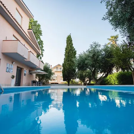 Relais Tra Gli Ulivi *