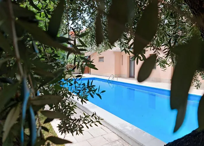 Relais Tra Gli Ulivi *