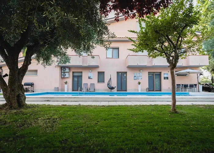 Relais Tra Gli Ulivi