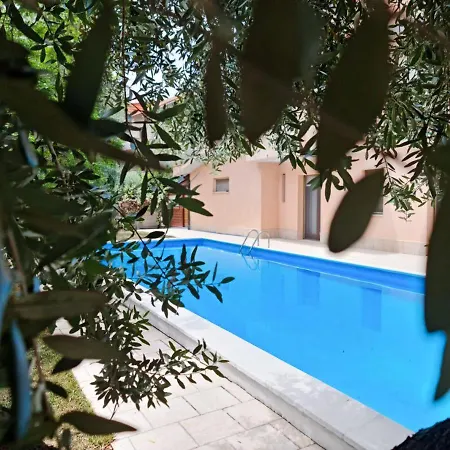 Relais Tra Gli Ulivi *